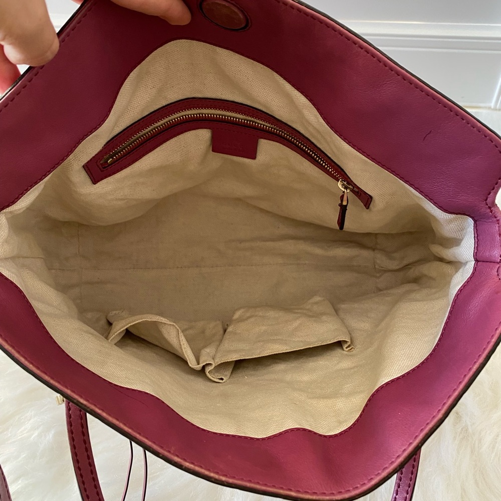 SOLD‼️ ❤️ Gucci Guccissima Bree Tote Bag - Picture 8 of 17